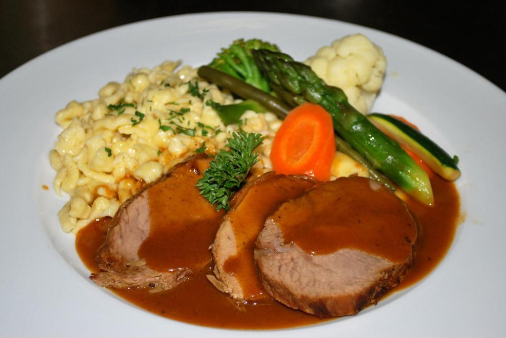 Hotel Restaurant Weihenstephaner Stuben ランツフート エクステリア 写真